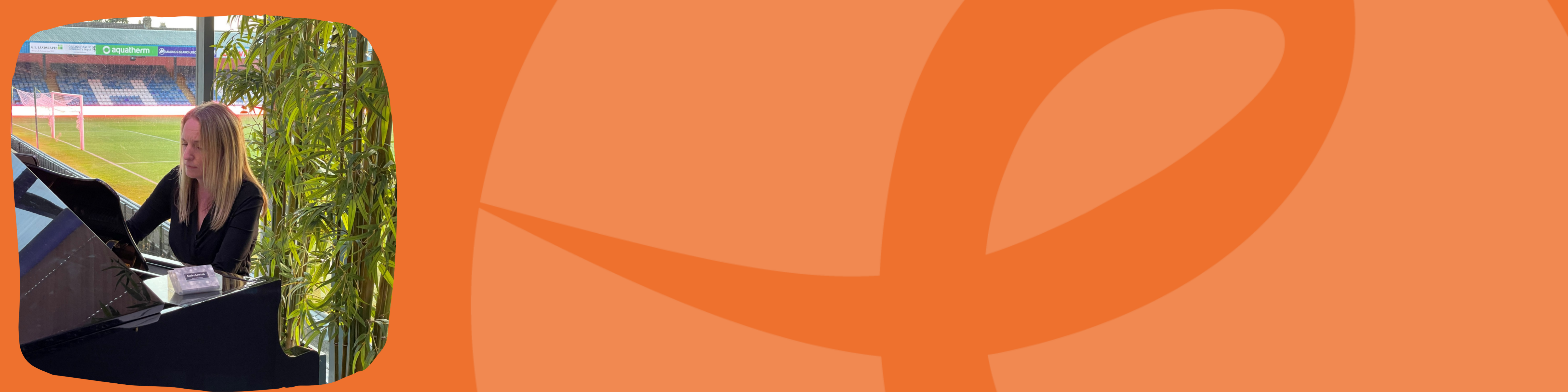 Piano Banner